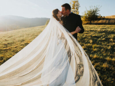 Povești de nuntă: „Rochia la care mă gândeam tot timpul”